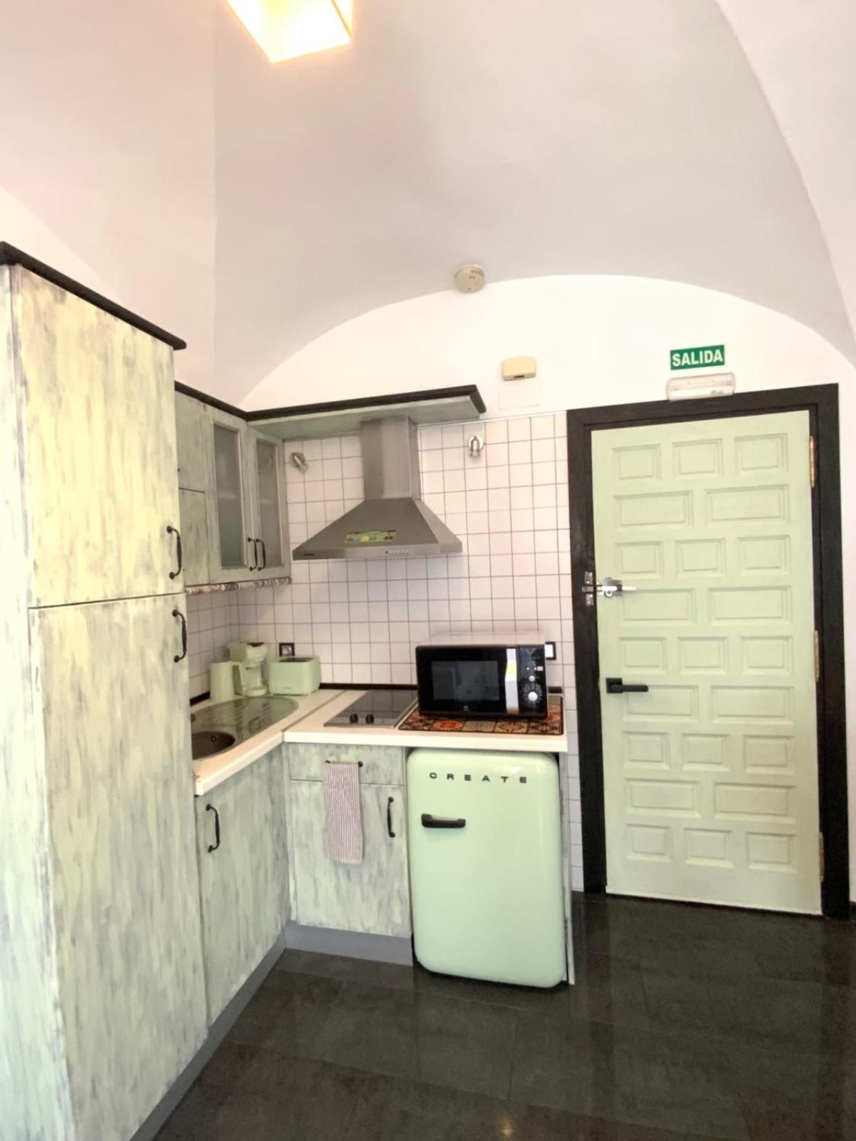 ᛕꮧℤεℝεs Apartament Caces Eksteriør billede